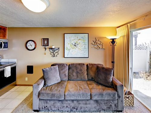 645 N Pacific St Townhouse Unit A image 9